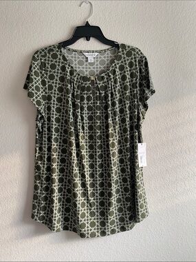 Women’s Olive Green Geometric Print Cap Sleeve Top Liz Claiborne Size 2XL NWT